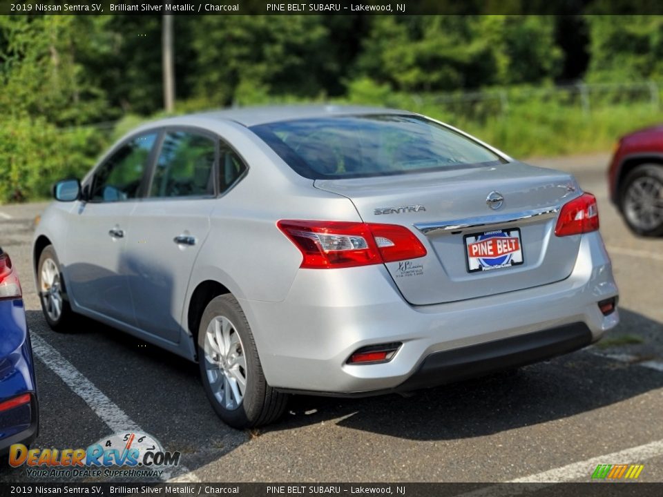 2019 Nissan Sentra SV Brilliant Silver Metallic / Charcoal Photo #11