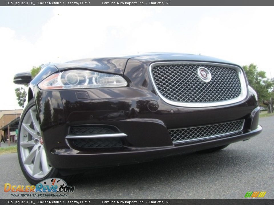 2015 Jaguar XJ XJ Caviar Metallic / Cashew/Truffle Photo #2