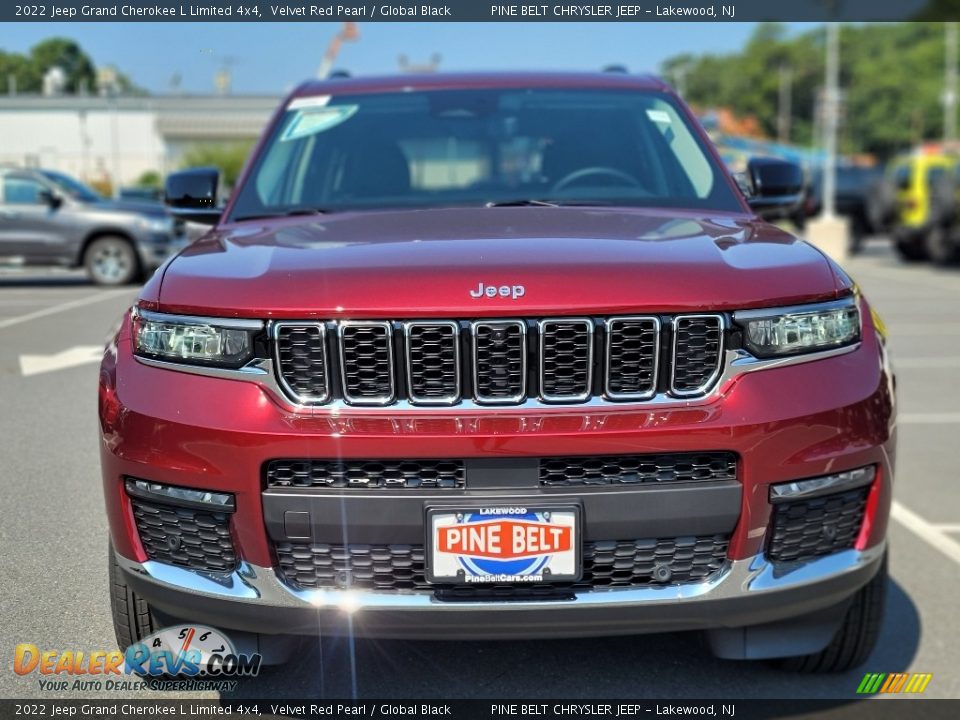 2022 Jeep Grand Cherokee L Limited 4x4 Velvet Red Pearl / Global Black Photo #2