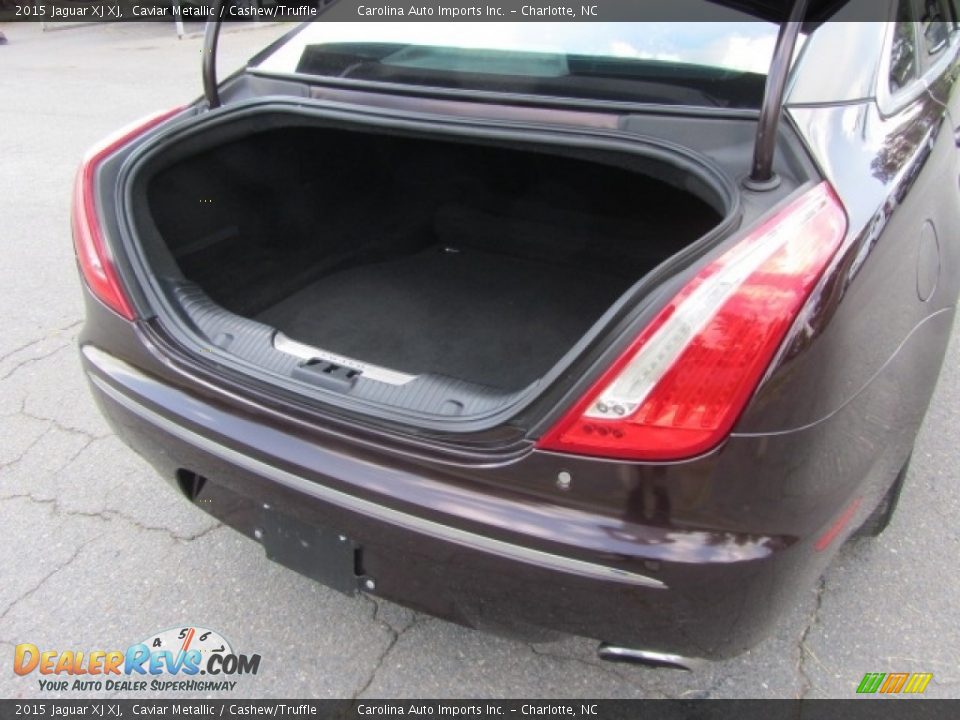 2015 Jaguar XJ XJ Trunk Photo #21