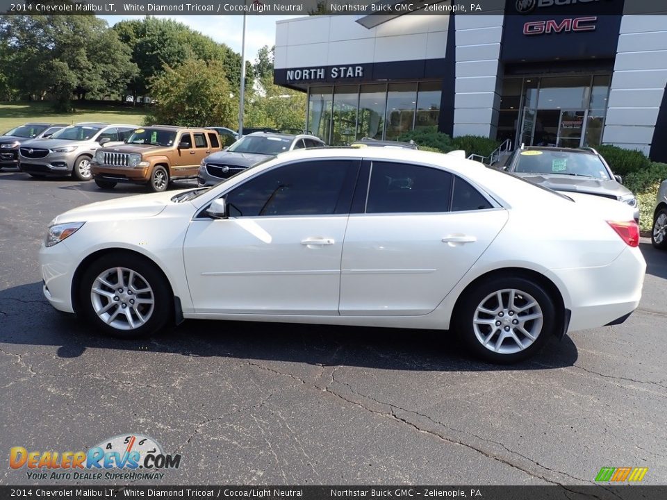 2014 Chevrolet Malibu LT White Diamond Tricoat / Cocoa/Light Neutral Photo #2