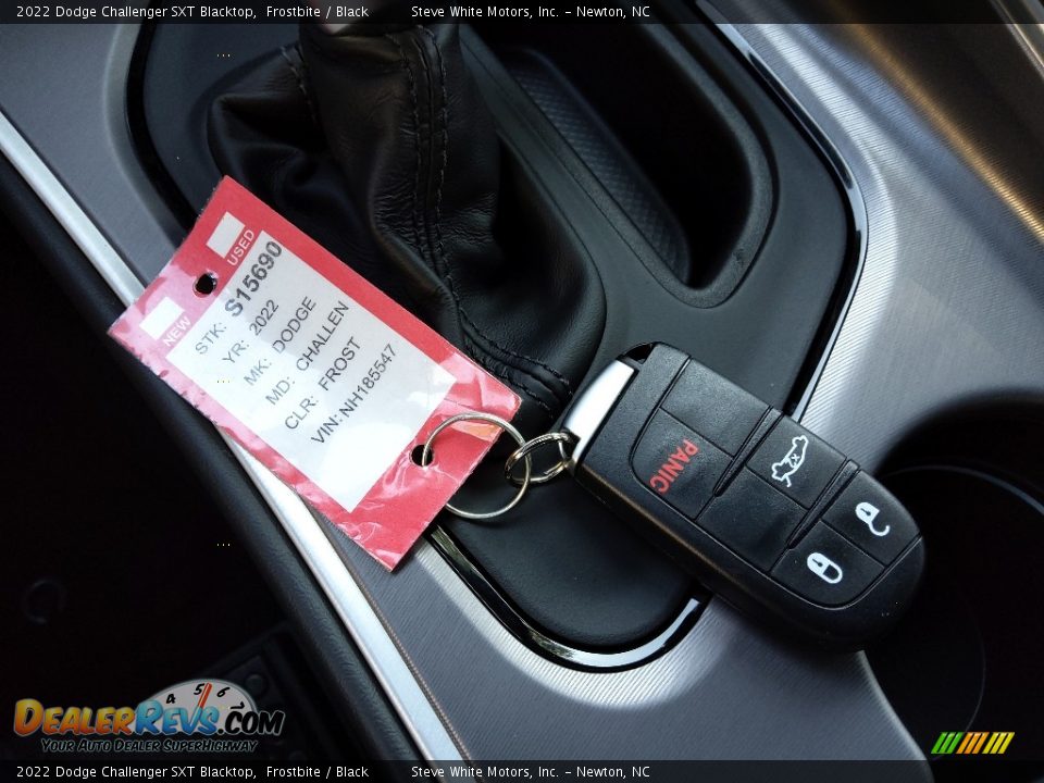 2022 Dodge Challenger SXT Blacktop Frostbite / Black Photo #27