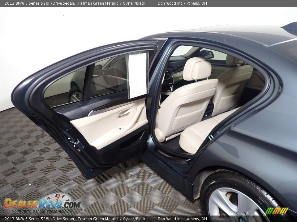 2013 BMW 5 Series 528i xDrive Sedan Tasman Green Metallic / Oyster/Black Photo #32
