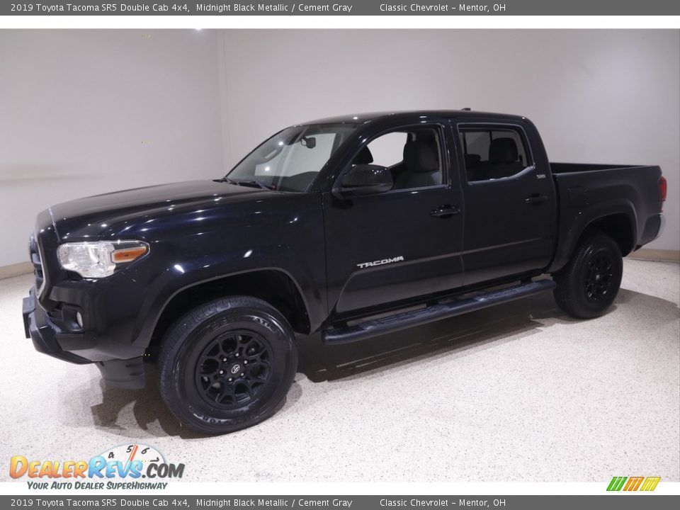 2019 Toyota Tacoma SR5 Double Cab 4x4 Midnight Black Metallic / Cement Gray Photo #3