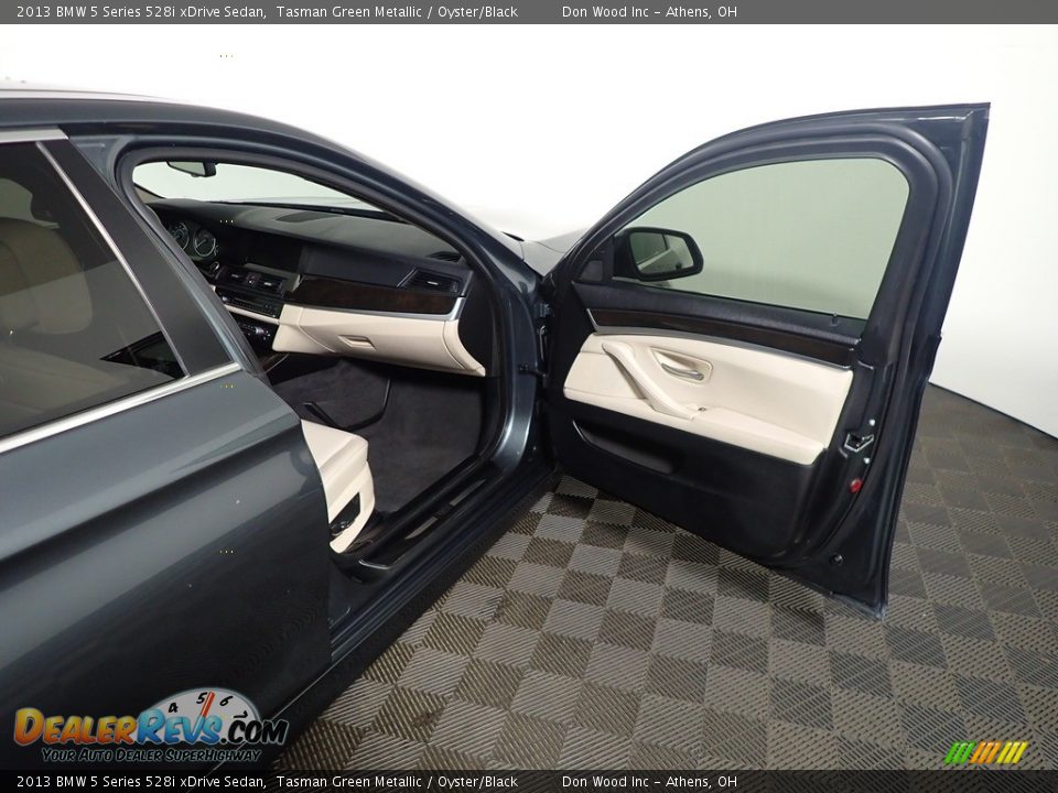 2013 BMW 5 Series 528i xDrive Sedan Tasman Green Metallic / Oyster/Black Photo #36