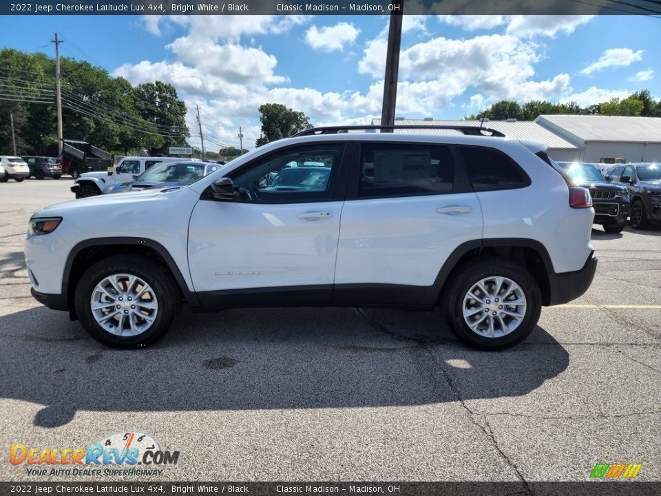 2022 Jeep Cherokee Latitude Lux 4x4 Bright White / Black Photo #8