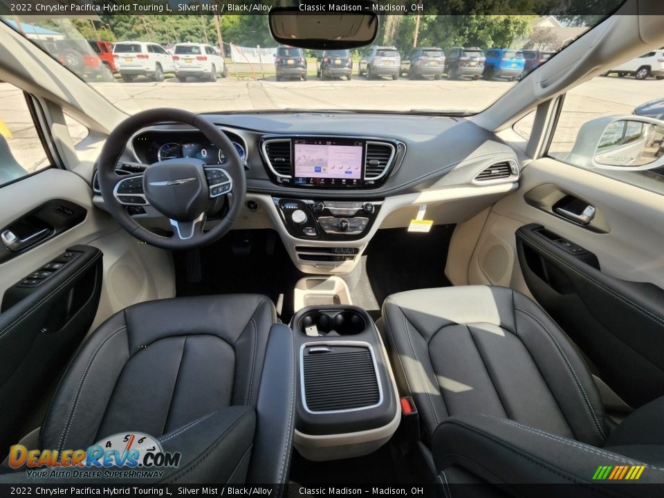 Black/Alloy Interior - 2022 Chrysler Pacifica Hybrid Touring L Photo #5