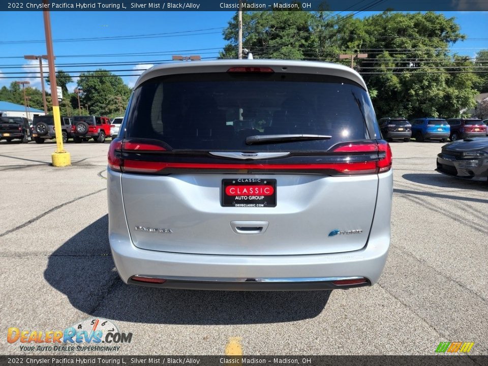 2022 Chrysler Pacifica Hybrid Touring L Silver Mist / Black/Alloy Photo #11