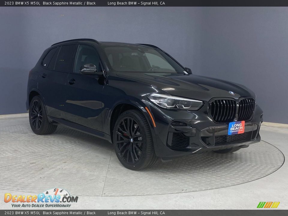 Front 3/4 View of 2023 BMW X5 M50i Photo #28