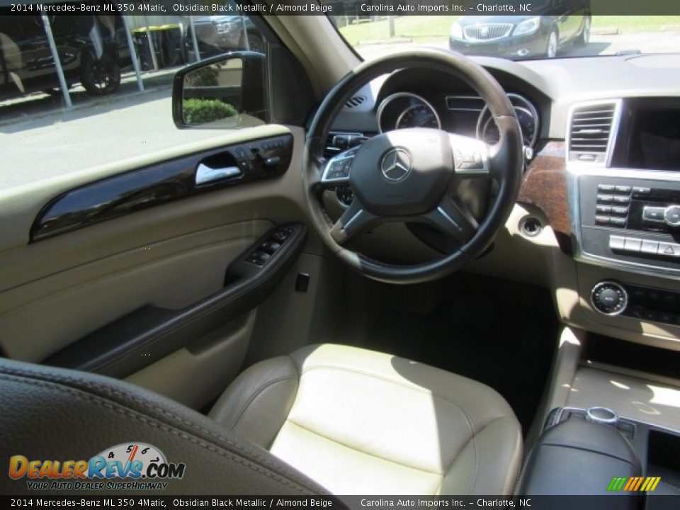 2014 Mercedes-Benz ML 350 4Matic Obsidian Black Metallic / Almond Beige Photo #12