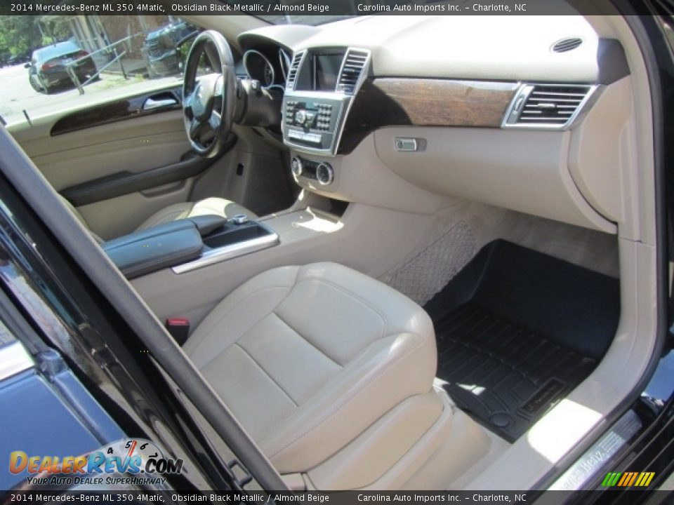 2014 Mercedes-Benz ML 350 4Matic Obsidian Black Metallic / Almond Beige Photo #22