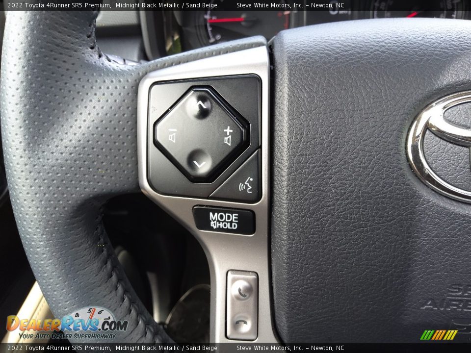 2022 Toyota 4Runner SR5 Premium Steering Wheel Photo #18