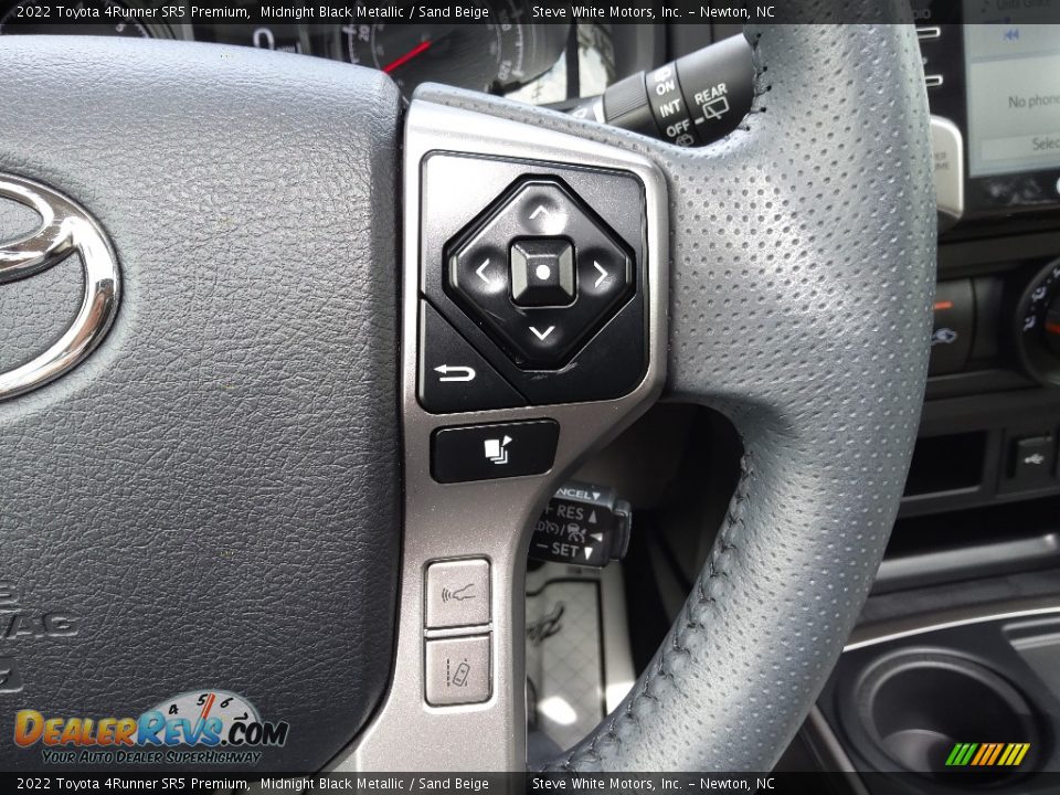 2022 Toyota 4Runner SR5 Premium Steering Wheel Photo #19