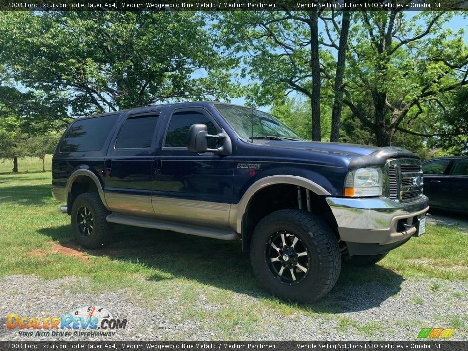Front 3/4 View of 2003 Ford Excursion Eddie Bauer 4x4 Photo #1