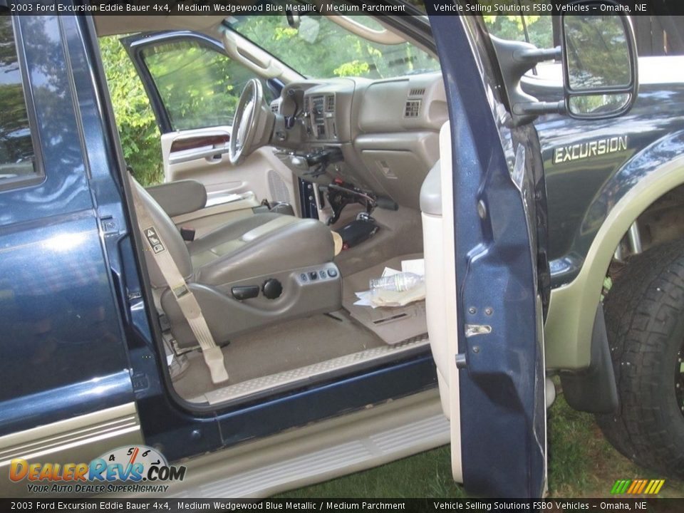 2003 Ford Excursion Eddie Bauer 4x4 Medium Wedgewood Blue Metallic / Medium Parchment Photo #10