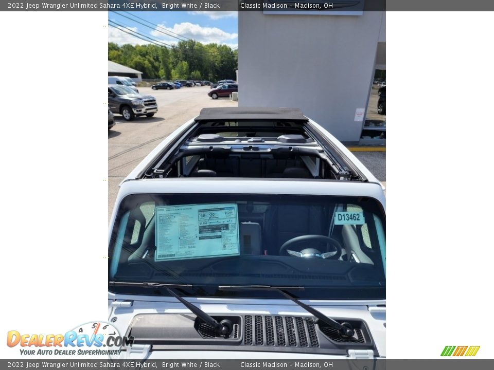 2022 Jeep Wrangler Unlimited Sahara 4XE Hybrid Bright White / Black Photo #8