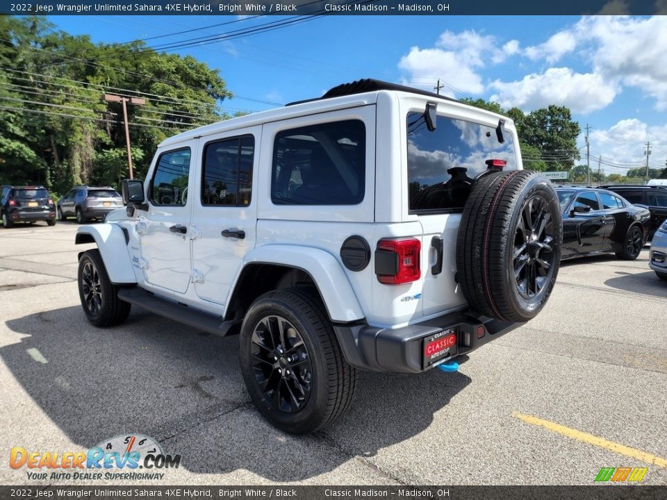 2022 Jeep Wrangler Unlimited Sahara 4XE Hybrid Bright White / Black Photo #10