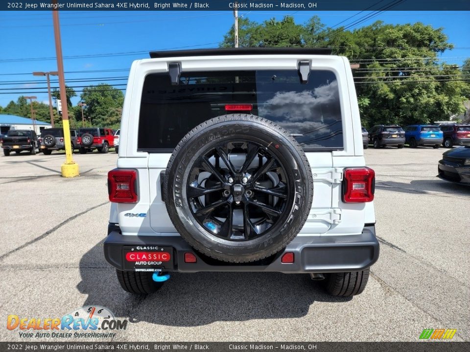 2022 Jeep Wrangler Unlimited Sahara 4XE Hybrid Bright White / Black Photo #11