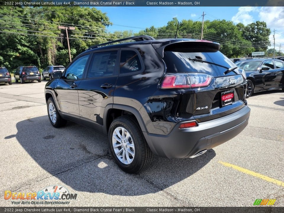 2022 Jeep Cherokee Latitude Lux 4x4 Diamond Black Crystal Pearl / Black Photo #9