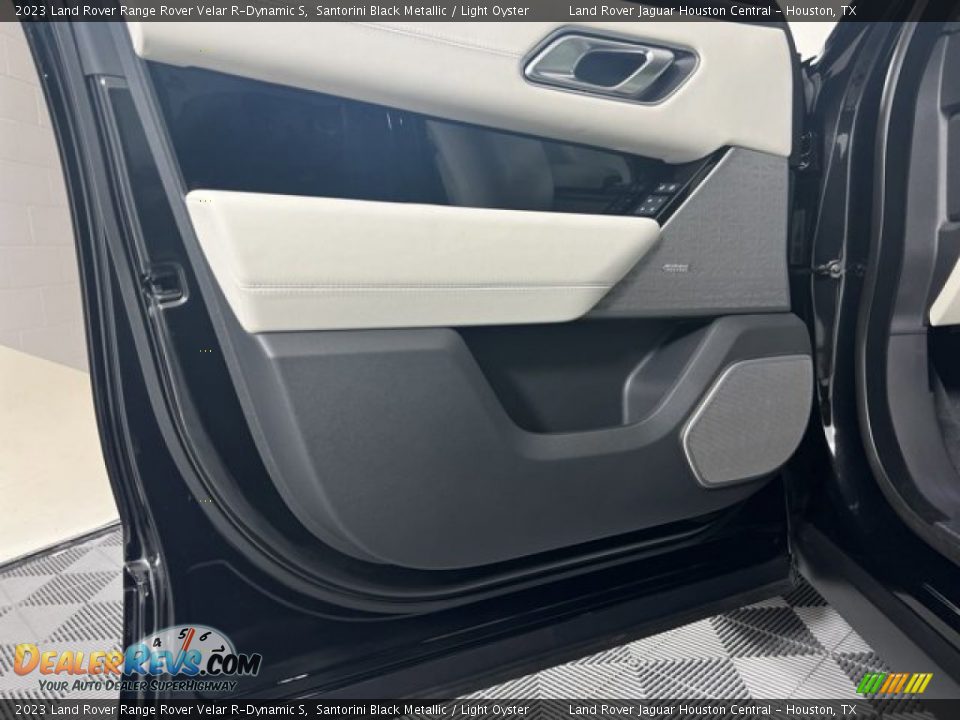 Door Panel of 2023 Land Rover Range Rover Velar R-Dynamic S Photo #12