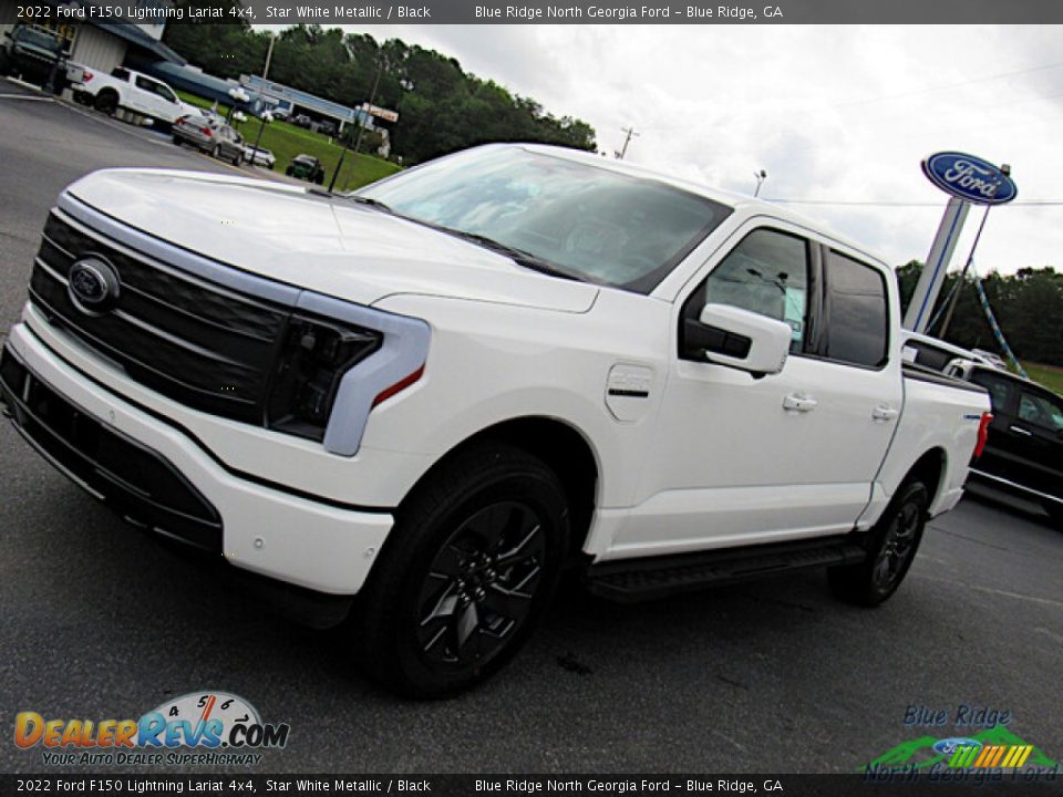 Star White Metallic 2022 Ford F150 Lightning Lariat 4x4 Photo #29