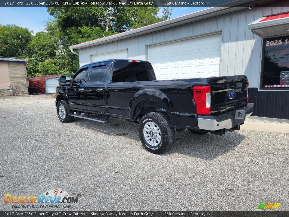 2017 Ford F250 Super Duty XLT Crew Cab 4x4 Shadow Black / Medium Earth Gray Photo #7