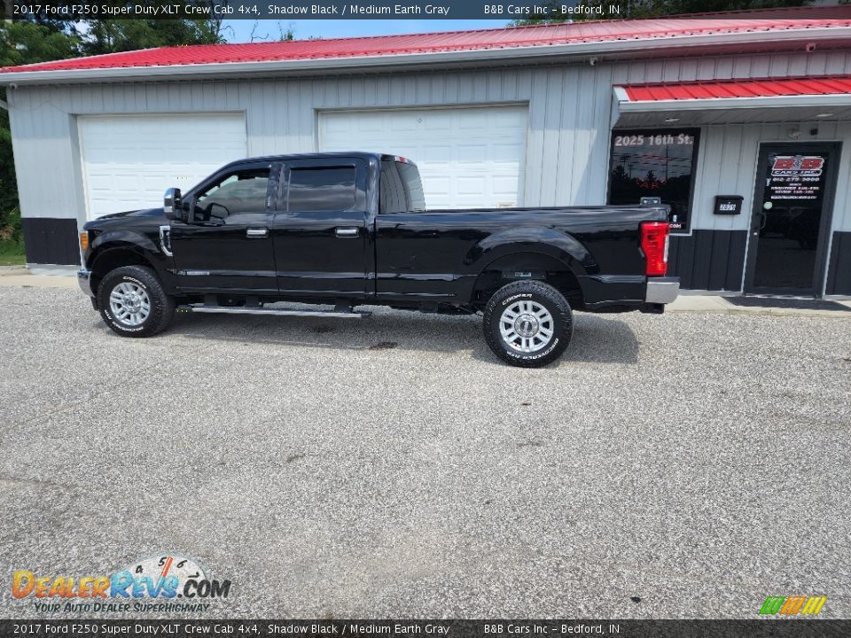 2017 Ford F250 Super Duty XLT Crew Cab 4x4 Shadow Black / Medium Earth Gray Photo #8