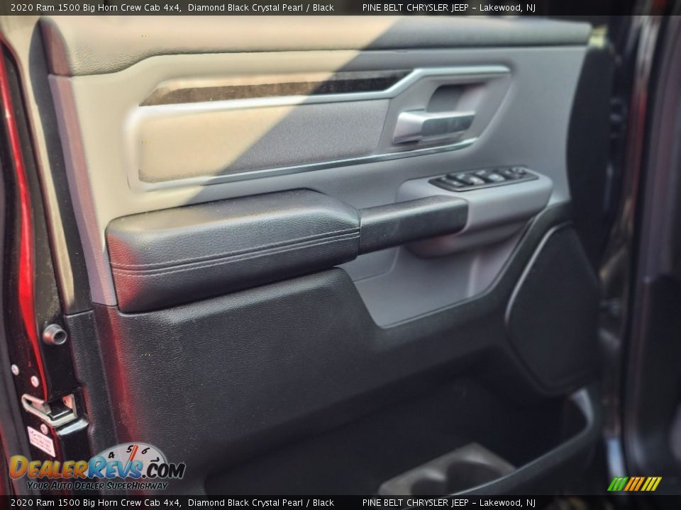 2020 Ram 1500 Big Horn Crew Cab 4x4 Diamond Black Crystal Pearl / Black Photo #10