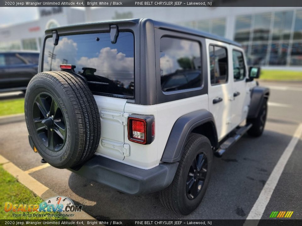 2020 Jeep Wrangler Unlimited Altitude 4x4 Bright White / Black Photo #6