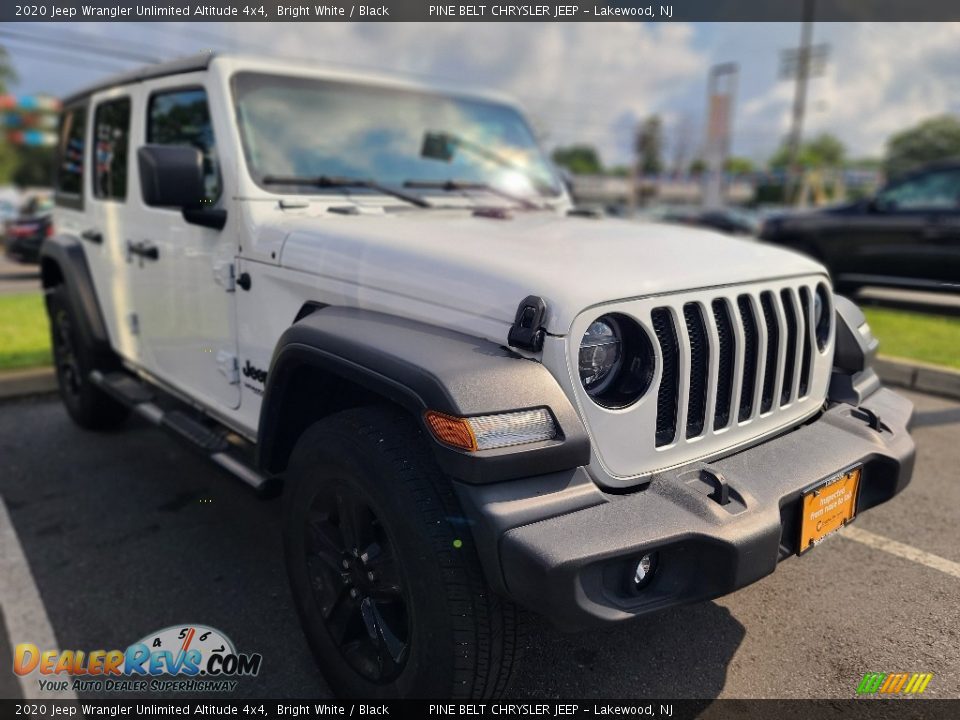 2020 Jeep Wrangler Unlimited Altitude 4x4 Bright White / Black Photo #7