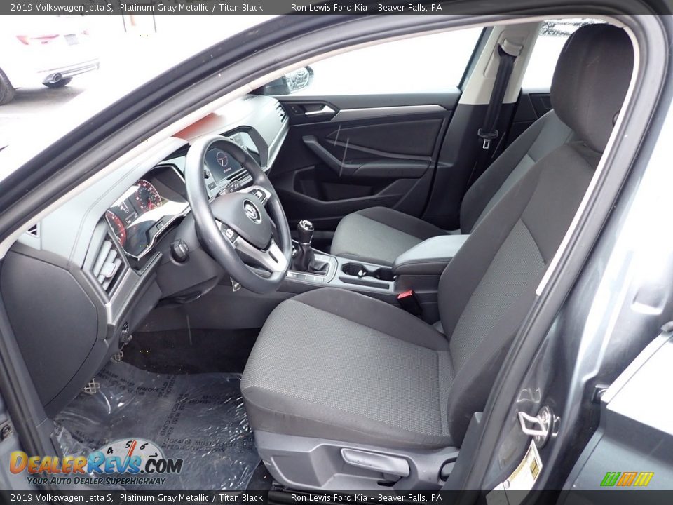 Front Seat of 2019 Volkswagen Jetta S Photo #14