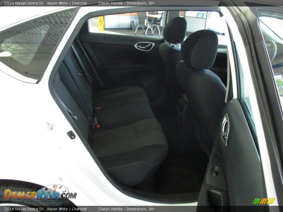 2014 Nissan Sentra SV Aspen White / Charcoal Photo #20