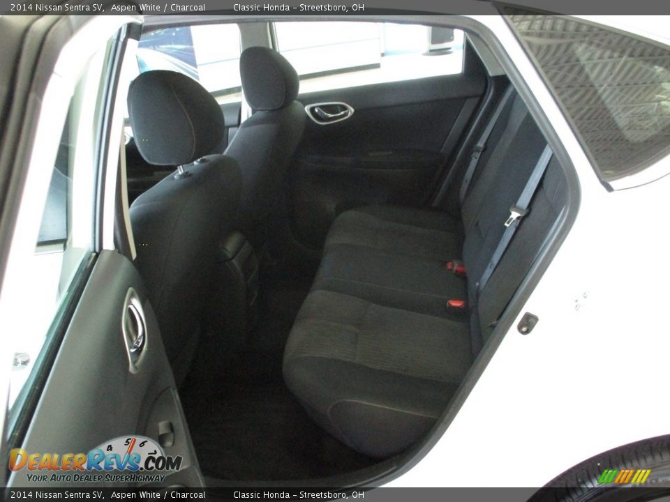2014 Nissan Sentra SV Aspen White / Charcoal Photo #23