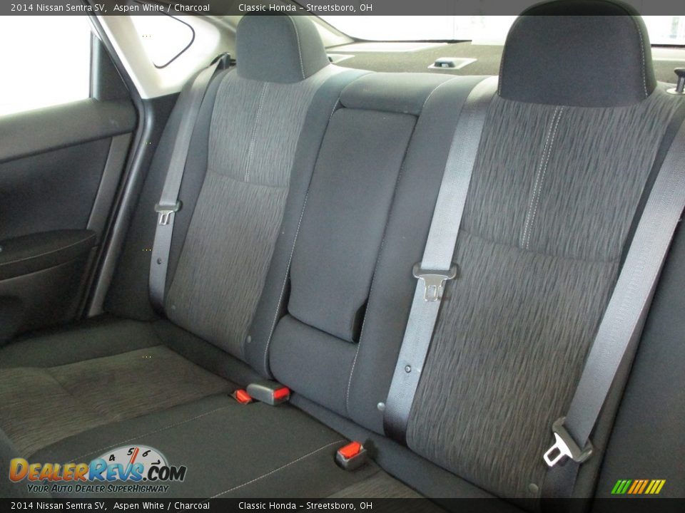 2014 Nissan Sentra SV Aspen White / Charcoal Photo #24