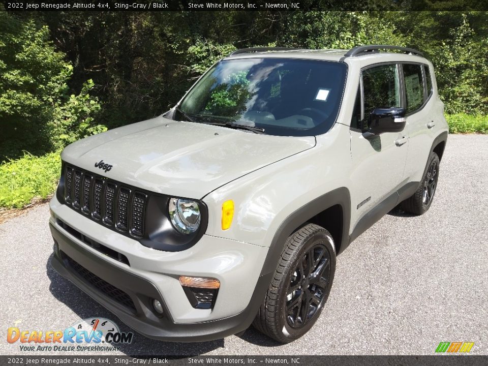 2022 Jeep Renegade Altitude 4x4 Sting-Gray / Black Photo #2