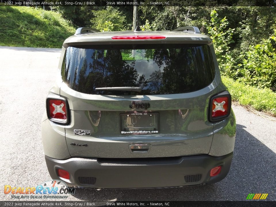 2022 Jeep Renegade Altitude 4x4 Sting-Gray / Black Photo #7