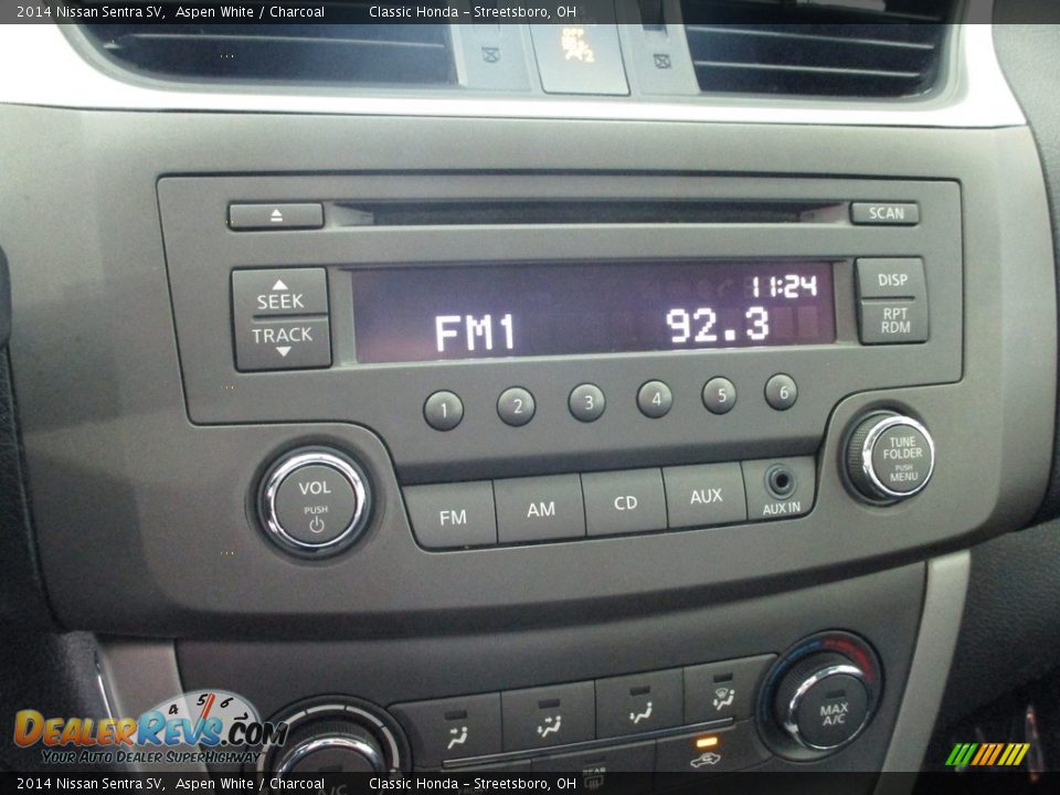 2014 Nissan Sentra SV Aspen White / Charcoal Photo #36