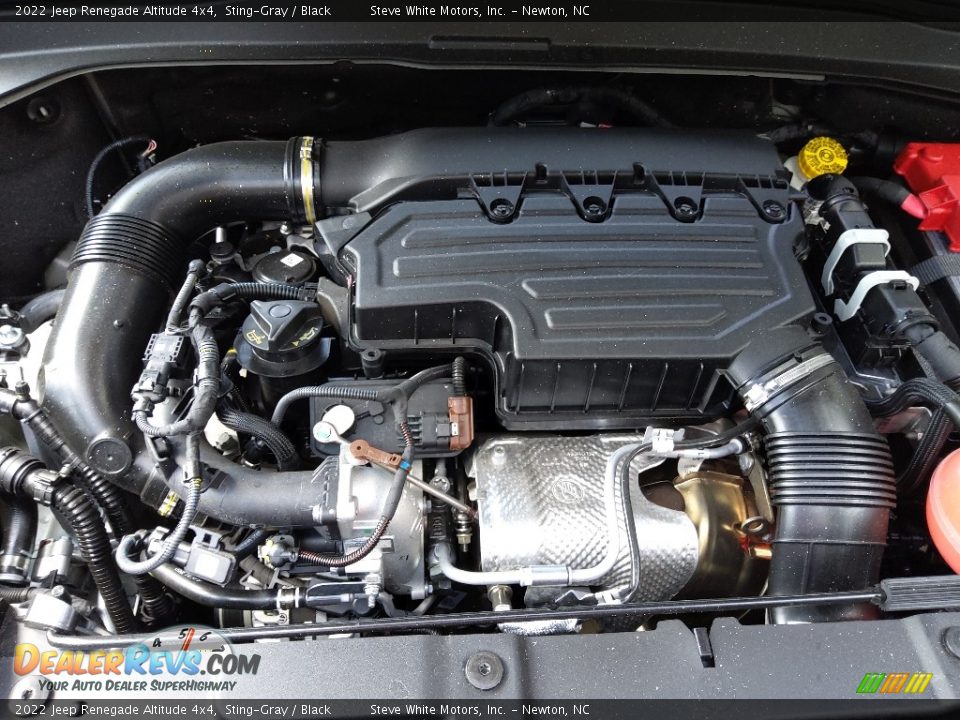 2022 Jeep Renegade Altitude 4x4 1.3 Liter Turbocharged SOHC 16-Valve VVT MultiAir 4 Cylinder Engine Photo #9