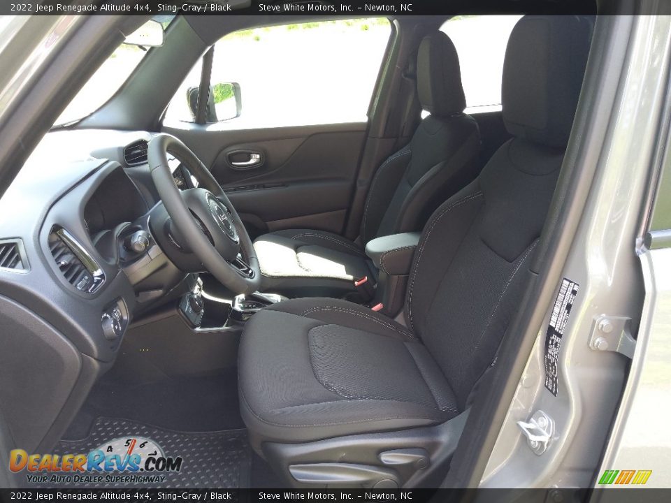 Front Seat of 2022 Jeep Renegade Altitude 4x4 Photo #10