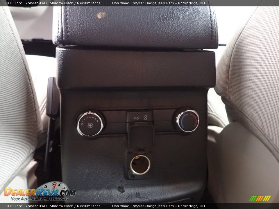 2018 Ford Explorer 4WD Shadow Black / Medium Stone Photo #27
