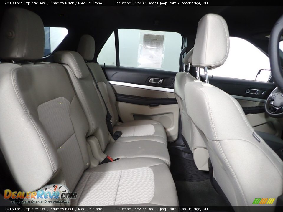 2018 Ford Explorer 4WD Shadow Black / Medium Stone Photo #31