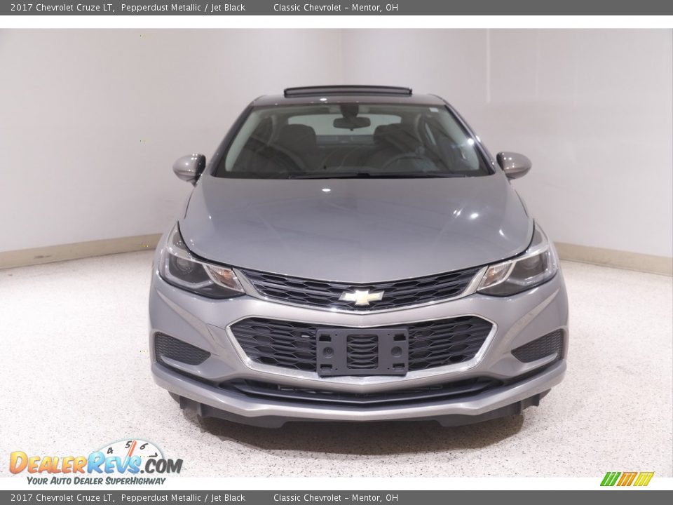 2017 Chevrolet Cruze LT Pepperdust Metallic / Jet Black Photo #2