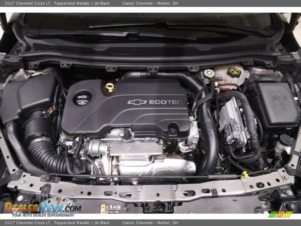 2017 Chevrolet Cruze LT Pepperdust Metallic / Jet Black Photo #21