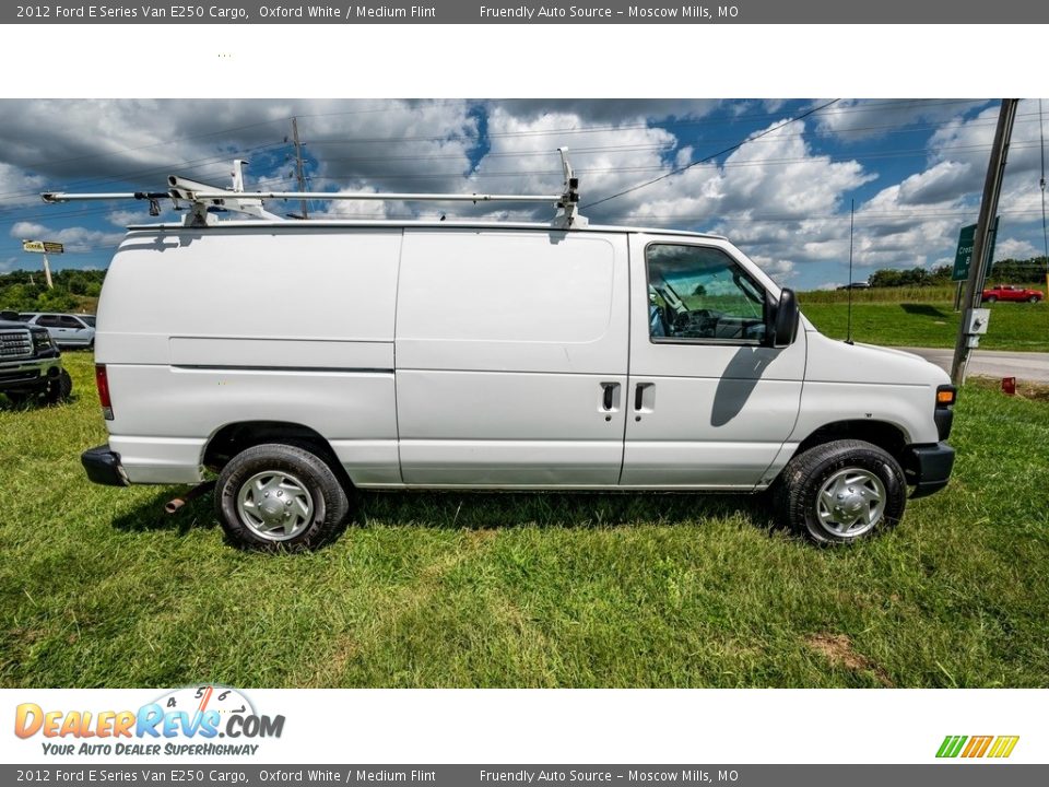 2012 Ford E Series Van E250 Cargo Oxford White / Medium Flint Photo #2