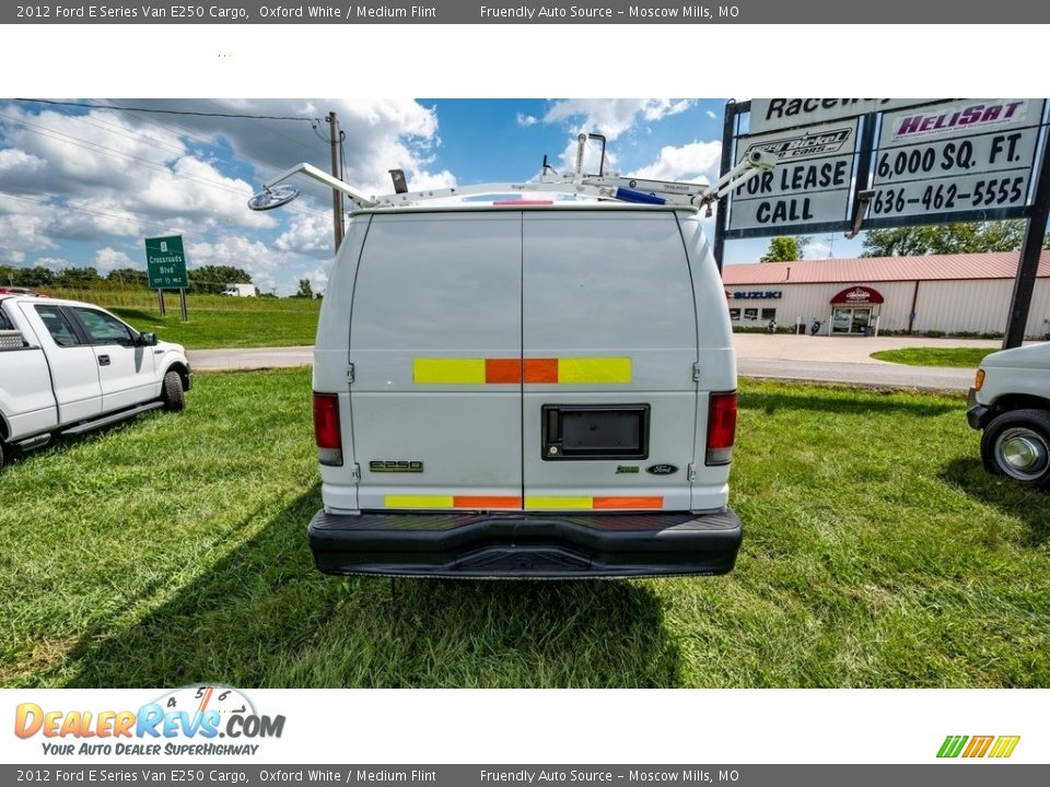 2012 Ford E Series Van E250 Cargo Oxford White / Medium Flint Photo #10