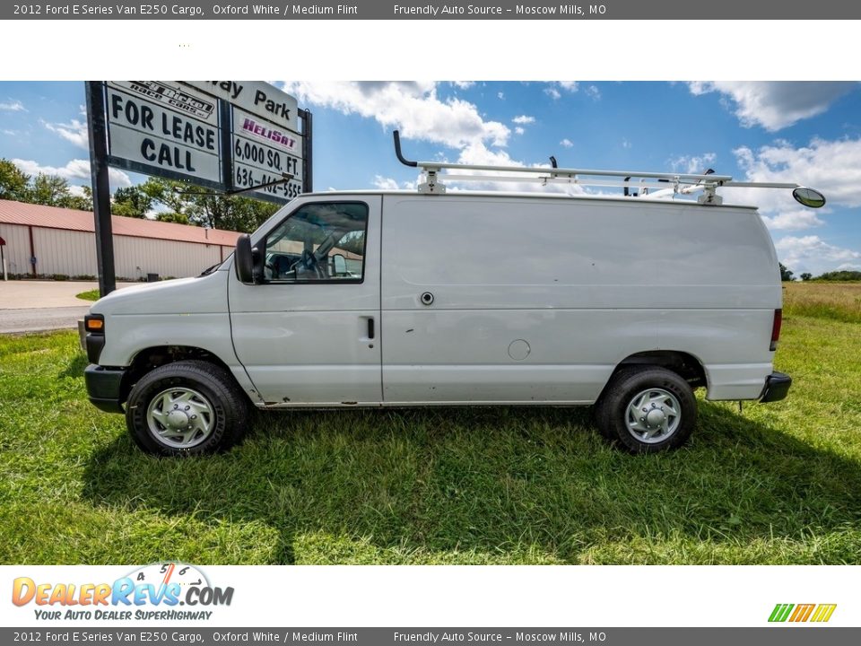 2012 Ford E Series Van E250 Cargo Oxford White / Medium Flint Photo #12