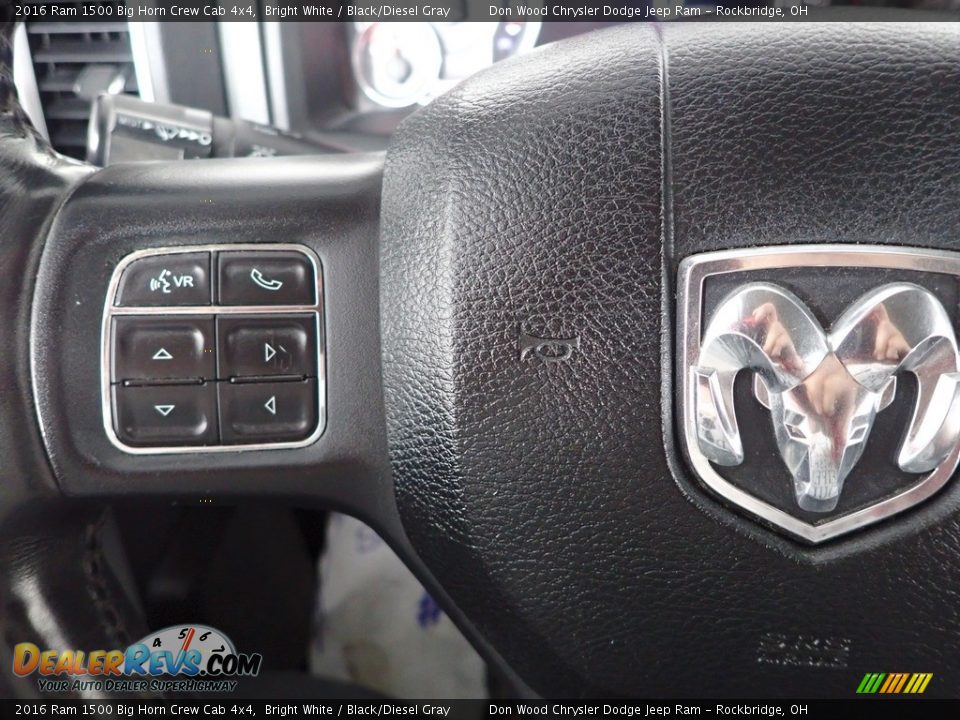 2016 Ram 1500 Big Horn Crew Cab 4x4 Steering Wheel Photo #17