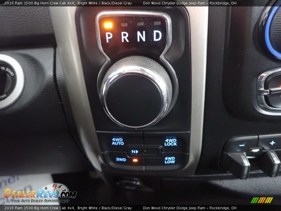 2016 Ram 1500 Big Horn Crew Cab 4x4 Shifter Photo #20