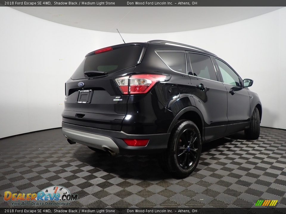 2018 Ford Escape SE 4WD Shadow Black / Medium Light Stone Photo #16