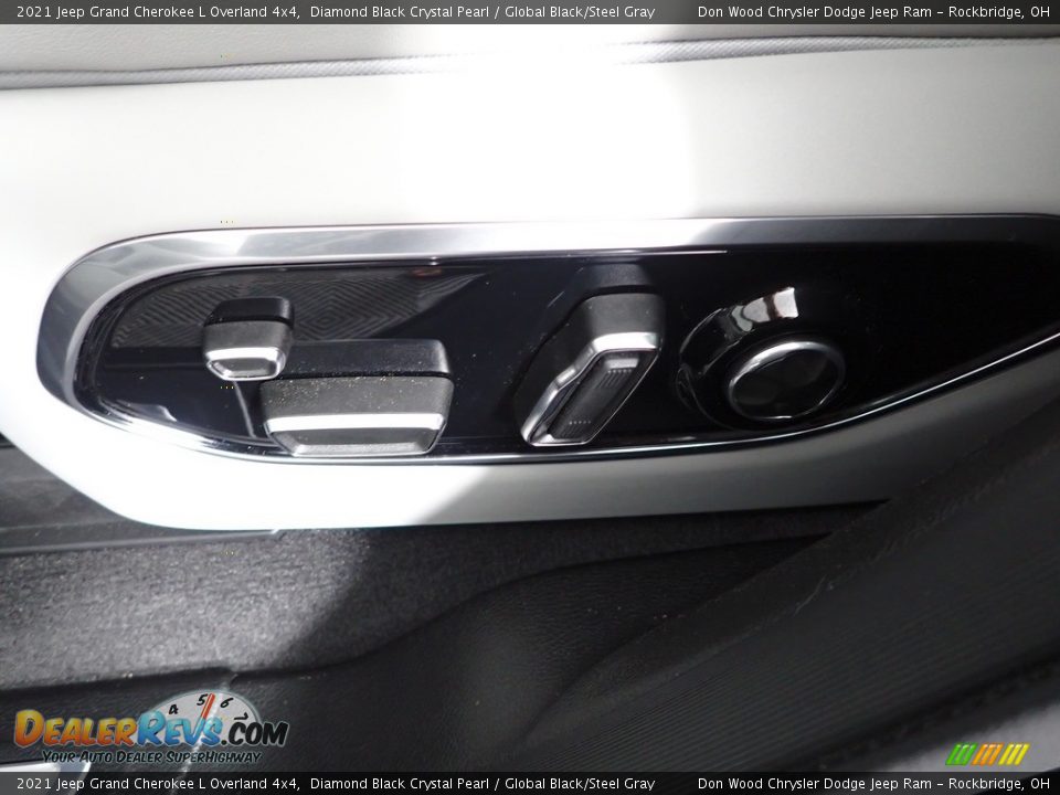 2021 Jeep Grand Cherokee L Overland 4x4 Diamond Black Crystal Pearl / Global Black/Steel Gray Photo #16